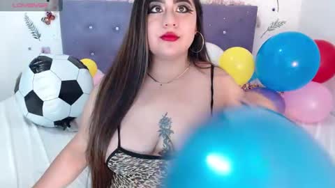 Snapshot of lin_jayani chatting on June 24, 2026, 10:09 pm Lin online show from June 24, 2026, 10:09 pm
