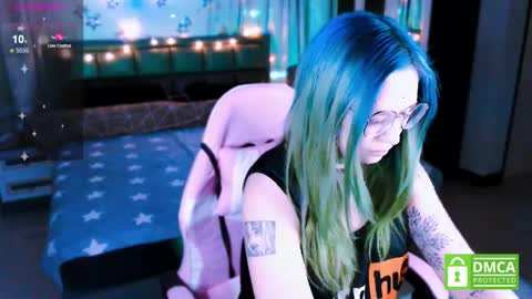 Snapshot of lina2d_tyan chatting on January 24, 2025, 4:17 pm Lina2D tyan online show from January 24, 2025, 4:17 pm