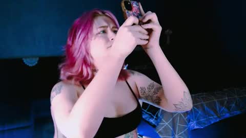 Snapshot of lina2d_tyan chatting on January 16, 2026, 12:20 pm Lina2D tyan online show from January 16, 2026, 12:20 pm