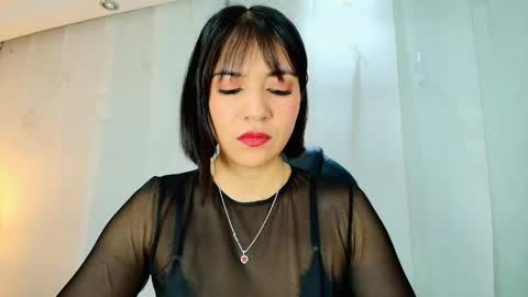 Snapshot of lina_bedoya chatting on May 15, 2026, 11:39 am Lina Bedoya online show from May 15, 2026, 11:39 am