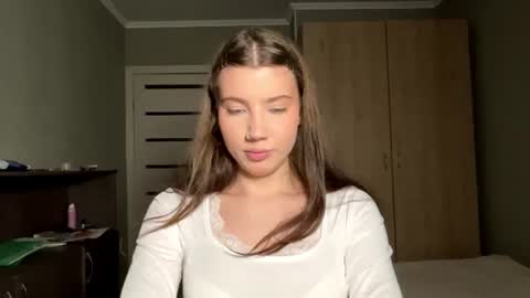 Snapshot of lina_bliss chatting on July 21, 2026, 4:42 pm Lina online show from July 21, 2026, 4:42 pm