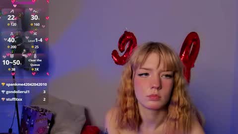 Lina blueeyed    GMT3 1100-1700 Mon Wed Thu Sat Sun online show from February 17, 2025, 11:23 am