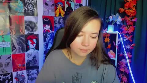 Lina online show from December 13, 2024, 2:10 am