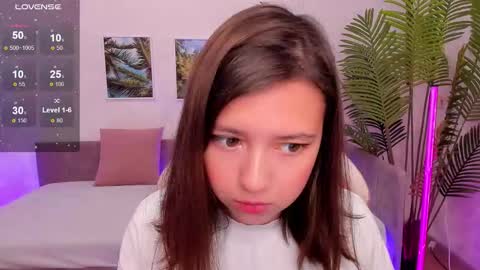 Lina online show from September 12, 2025, 2:22 am