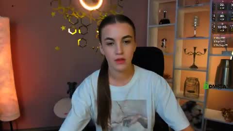 Snapshot of lina_fox12 chatting on July 29, 2026, 1:09 pm lina_fox12 online show from July 29, 2026, 1:09 pm