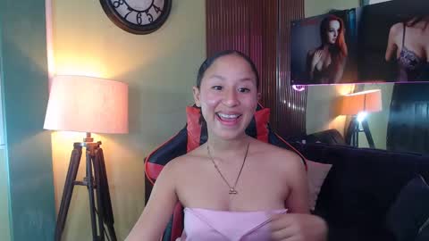 Snapshot of lina_kl chatting on September 16, 2025, 4:02 am lina_kl online show from September 16, 2025, 4:02 am