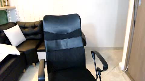 Snapshot of lina_kl chatting on November 13, 2025, 5:06 am lina_kl online show from November 13, 2025, 5:06 am