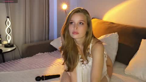 Snapshot of lina_kriss chatting on June 14, 2026, 5:09 am Kriss and Lina online show from June 14, 2026, 5:09 am