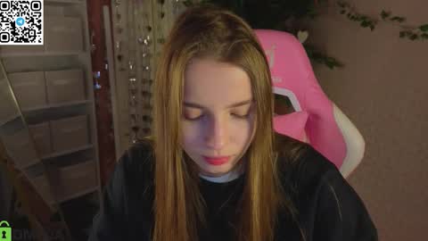 Snapshot of lina_reeds chatting on February 7, 2026, 12:36 am LINA online show from February 7, 2026, 12:36 am