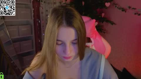 Snapshot of lina_reeds chatting on February 9, 2026, 1:09 am LINA online show from February 9, 2026, 1:09 am