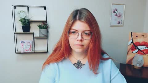 Snapshot of lina_ri chatting on October 29, 2025, 10:17 am lina_ri online show from October 29, 2025, 10:17 am