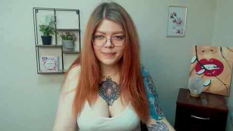 lina_ri online show from December 18, 2025, 10:10 am