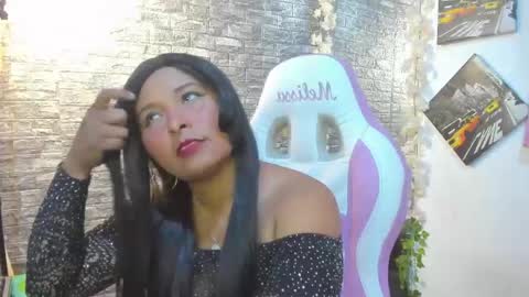 LINA SANCHEZ online show from April 28, 2026, 8:36 pm