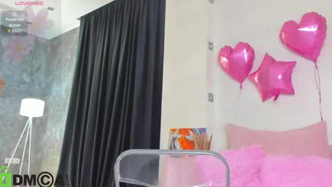 Lina online show from May 27, 2026, 1:57 am
