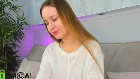 Lina online show from July 15, 2026, 1:22 am