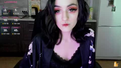 Lina 3  1715622743 online show from September 19, 2025, 6:59 am