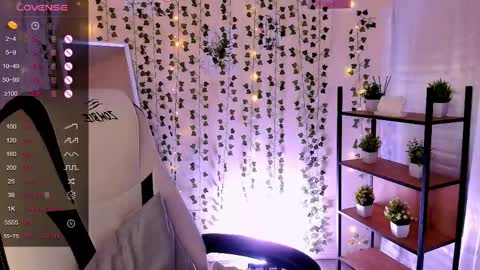 Snapshot of linablossom chatting on May 15, 2026, 5:14 am Lina online show from May 15, 2026, 5:14 am