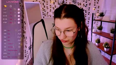 Snapshot of linablossom chatting on May 24, 2026, 8:19 am Lina online show from May 24, 2026, 8:19 am