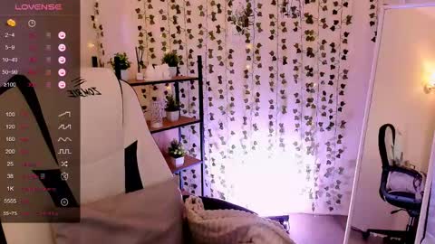 Snapshot of linablossom chatting on June 8, 2026, 2:34 am Lina online show from June 8, 2026, 2:34 am