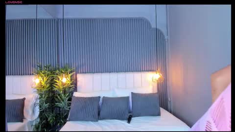 Snapshot of linaglam chatting on November 11, 2025, 5:02 pm LinaGlam online show from November 11, 2025, 5:02 pm