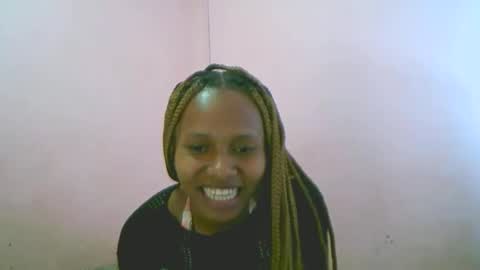 linah1123 online show from April 23, 2026, 7:05 pm