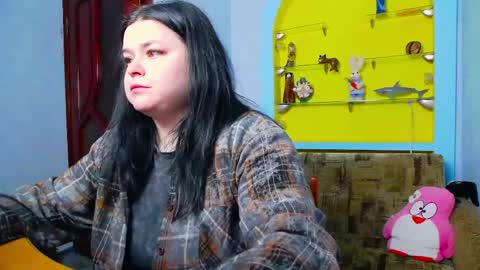 Lina online show from April 26, 2026, 5:49 am