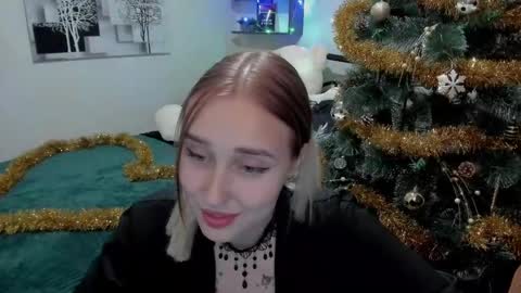 Snapshot of linatruly chatting on December 21, 2024, 8:43 pm Lina online show from December 21, 2024, 8:43 pm