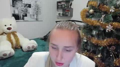 Snapshot of linatruly chatting on January 12, 2025, 8:25 pm Lina online show from January 12, 2025, 8:25 pm