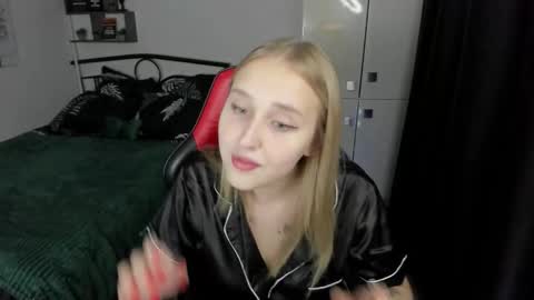 Snapshot of linatruly chatting on September 11, 2025, 9:48 pm Lina online show from September 11, 2025, 9:48 pm