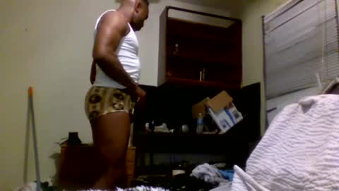 Snapshot of lincolnlongdick chatting on December 30, 2024, 9:37 am Richie Rich online show from December 30, 2024, 9:37 am