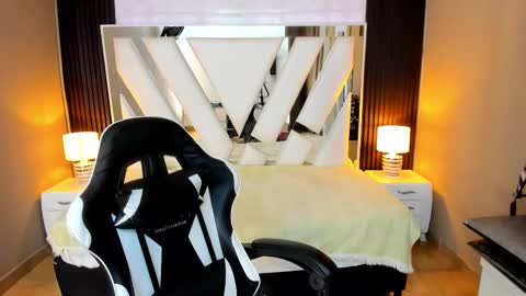  Linda  online show from January 31, 2026, 7:11 pm