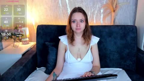 Snapshot of linda__bryant chatting on July 28, 2026, 1:12 am Linda GMT2 Mon Tu Fri Sa Su 0300am-1000 am online show from July 28, 2026, 1:12 am