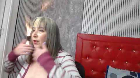 Linda online show from December 3, 2025, 11:52 am