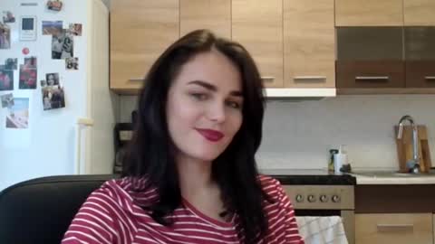 Linda online show from October 7, 2025, 2:58 pm