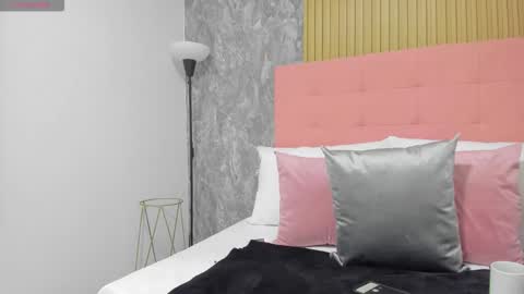 Snapshot of linda_cabal chatting on October 16, 2025, 10:55 pm linda cabal online show from October 16, 2025, 10:55 pm