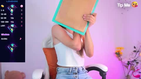 Snapshot of linda_crawford1 chatting on December 2, 2025, 5:24 am Linda online show from December 2, 2025, 5:24 am