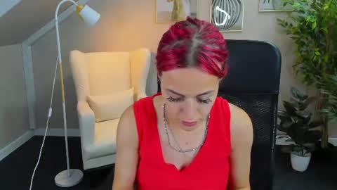 Snapshot of linda_jonys chatting on July 29, 2026, 9:29 am Linda online show from July 29, 2026, 9:29 am