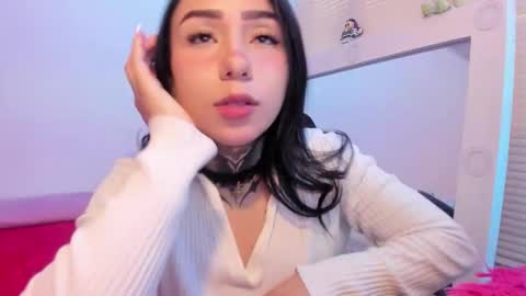 Snapshot of linda_milleer_ chatting on October 5, 2025, 7:23 pm Lindaa maria online show from October 5, 2025, 7:23 pm