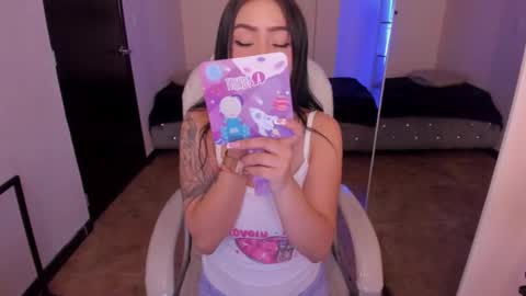 Snapshot of linda_milleer_ chatting on October 9, 2025, 9:02 pm Lindaa maria online show from October 9, 2025, 9:02 pm