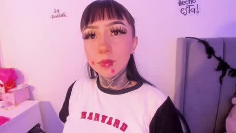 Snapshot of linda_milleer_ chatting on November 30, 2025, 2:48 am Lindaa maria online show from November 30, 2025, 2:48 am