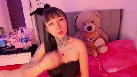 Snapshot of linda_milleer_ chatting on January 10, 2026, 2:57 am Lindaa maria online show from January 10, 2026, 2:57 am