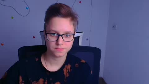 Linda online show from March 5, 2025, 3:29 pm