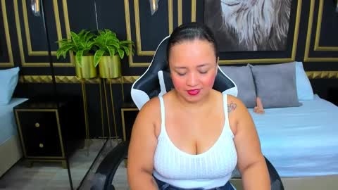 L I N D A online show from February 1, 2025, 11:54 am