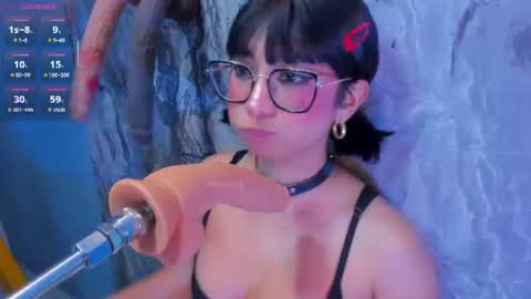 linda_sofi__ online show from June 14, 2026, 2:24 am