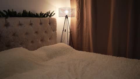 Snapshot of linda_warners chatting on February 10, 2025, 8:10 pm Call me Linda online show from February 10, 2025, 8:10 pm