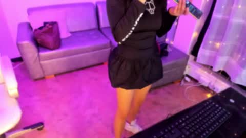 linda miller online show from January 5, 2025, 3:00 am