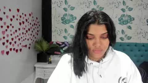    online show from February 21, 2025, 6:04 pm