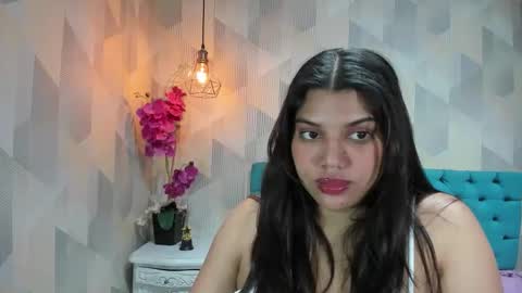 Snapshot of lindabreexlove chatting on May 31, 2026, 3:47 am online show from May 31, 2026, 3:47 am