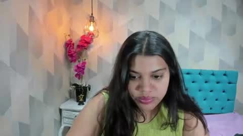 Snapshot of lindabreexlove chatting on July 2, 2026, 4:29 am online show from July 2, 2026, 4:29 am