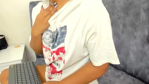 Snapshot of lindacastro2 chatting on February 8, 2026, 1:53 am ig linda cw2 online show from February 8, 2026, 1:53 am